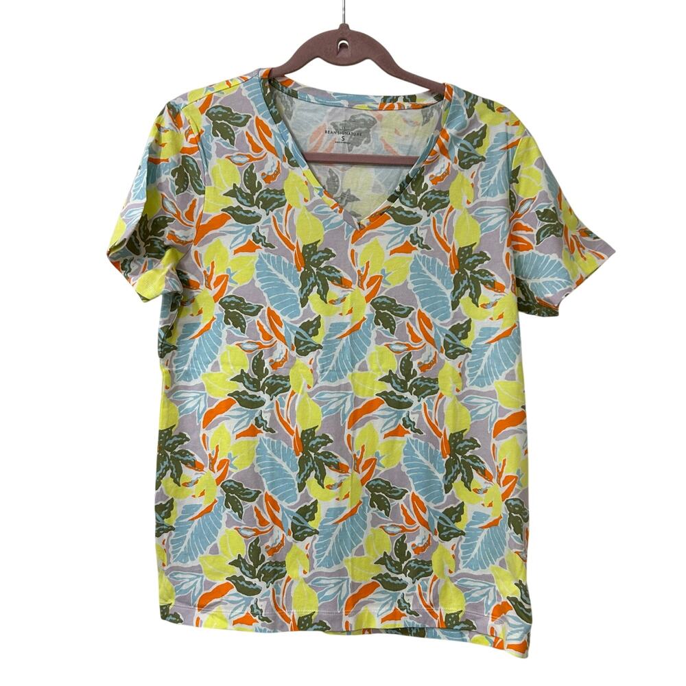 L.L. Bean Signature Womens Sz Small Floral Short Sleeve V Neck Shirt Outdoors